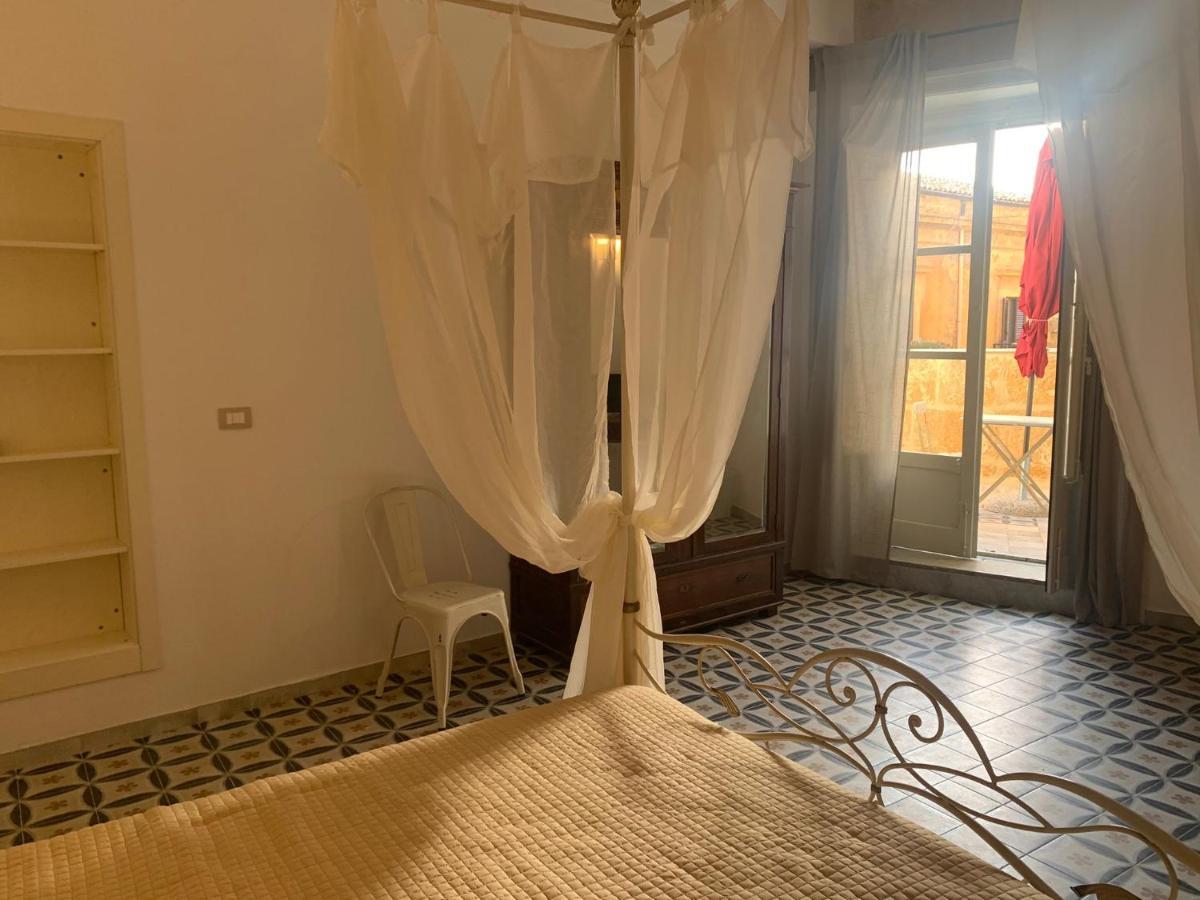 Charme In Centro - Tourist Rental 아그리젠토 외부 사진